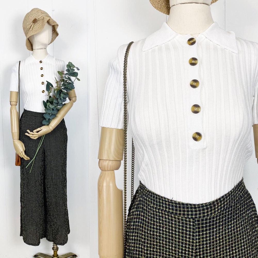 White Button Retro Collared Top | Forever 21
